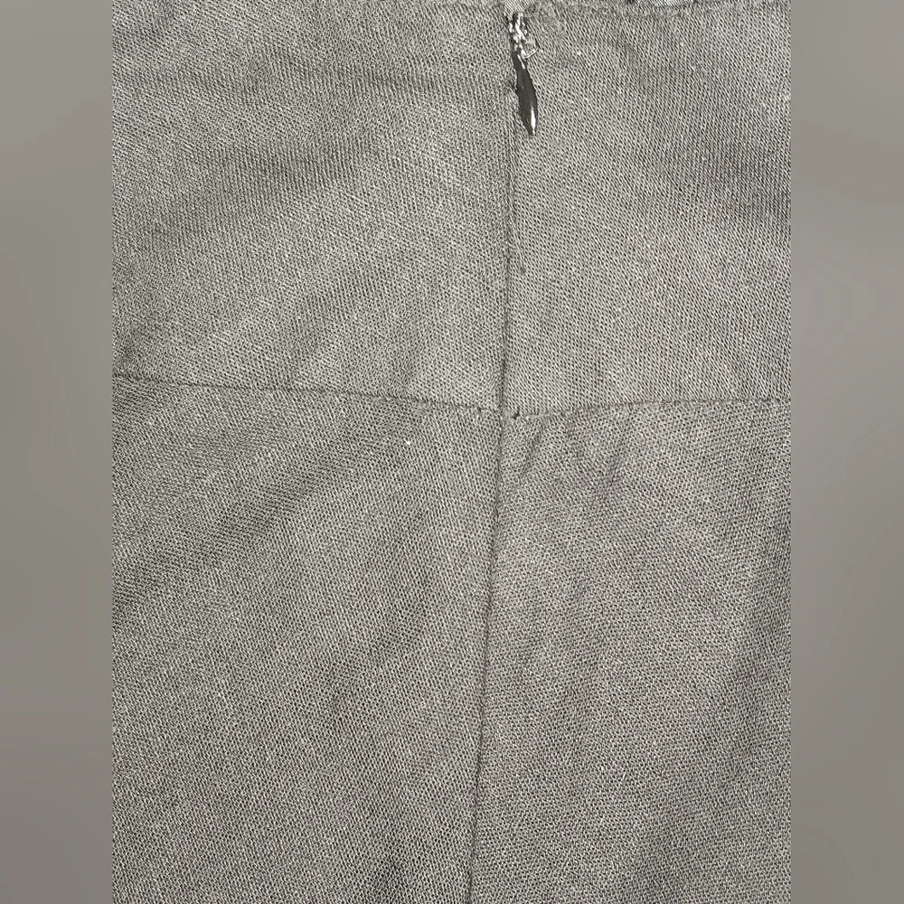 #41 Black Embroidered Skirt ! - Picture 4 of 5